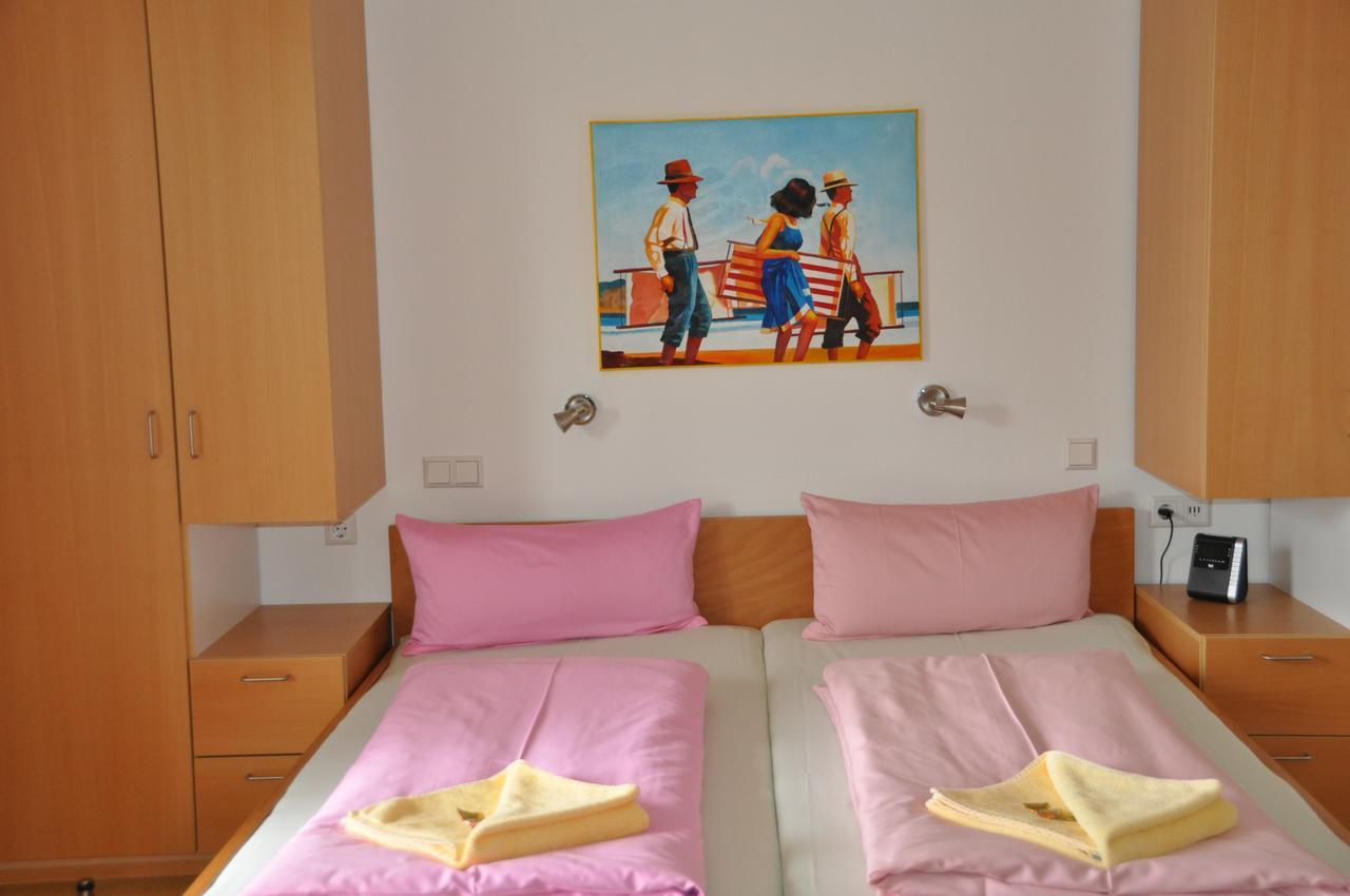 Apart Hotel Stadtgarten Uberlingen Exterior photo